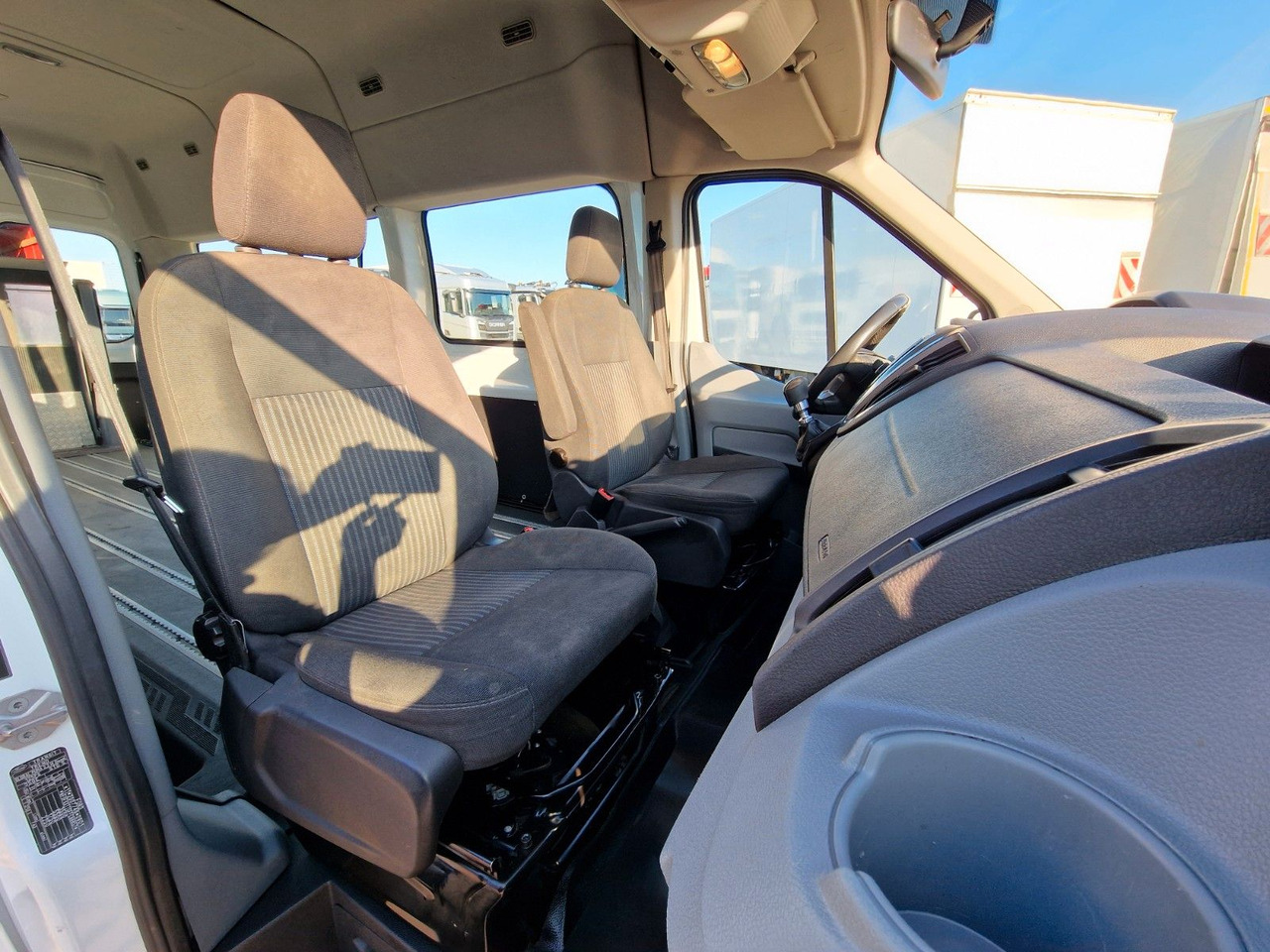 Gesloten bestelwagen Ford Transit / Transport von Personen im Rollstuhl: afbeelding 22 Gesloten bestelwagen Ford Transit / Transport von Personen im Rollstuhl: afbeelding 22