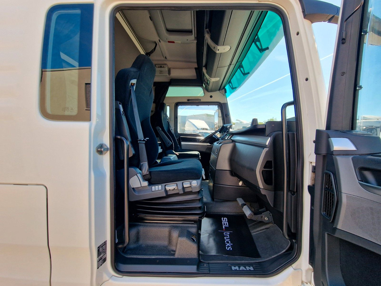 Bakwagen MAN TGX 24.400 6X2-2 LL-U / Intarder / Ldbw / Konvek: afbeelding 19