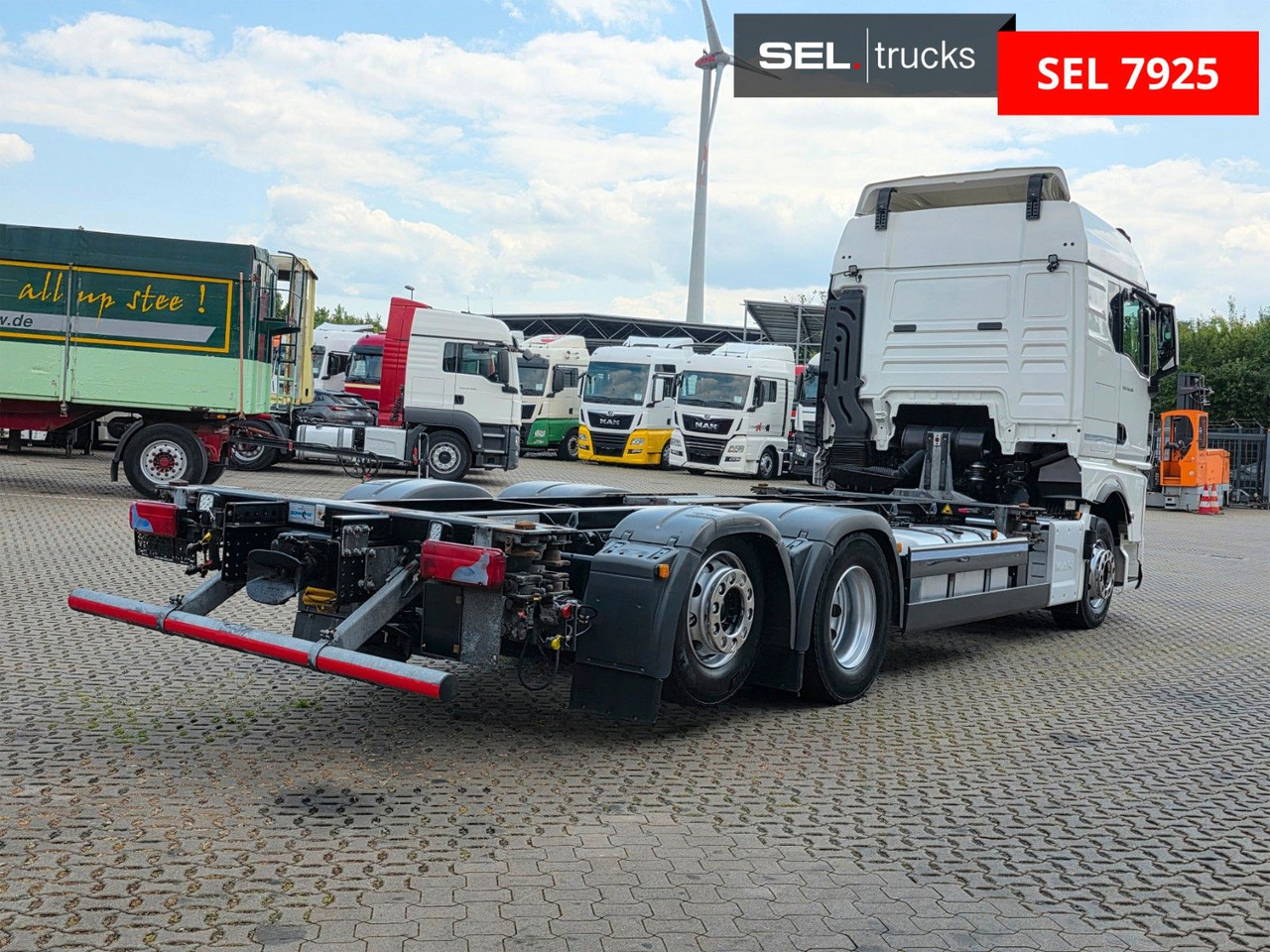 MAN TGX 26.510 6x2-2 LL CH / ZF Intarder / Liftachse - Containertransporter/ Wissellaadbak vrachtwagen: afbeelding 5 MAN TGX 26.510 6x2-2 LL CH / ZF Intarder / Liftachse - Containertransporter/ Wissellaadbak vrachtwagen: afbeelding 5