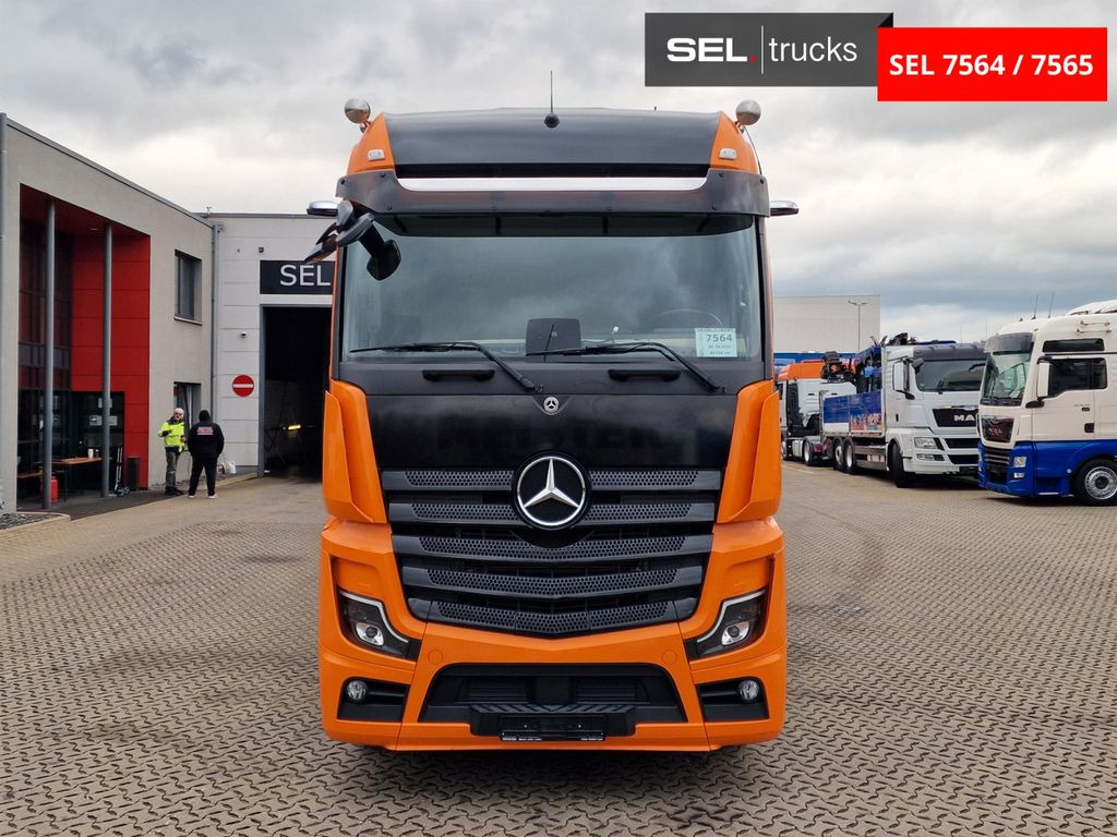 Mercedes-Benz Actros 2548 / Retarder Mercedes-Benz Actros 2548 / Retarder - Schuifzeilen vrachtwagen: afbeelding 2 Mercedes-Benz Actros 2548 / Retarder Mercedes-Benz Actros 2548 / Retarder - Schuifzeilen vrachtwagen: afbeelding 2