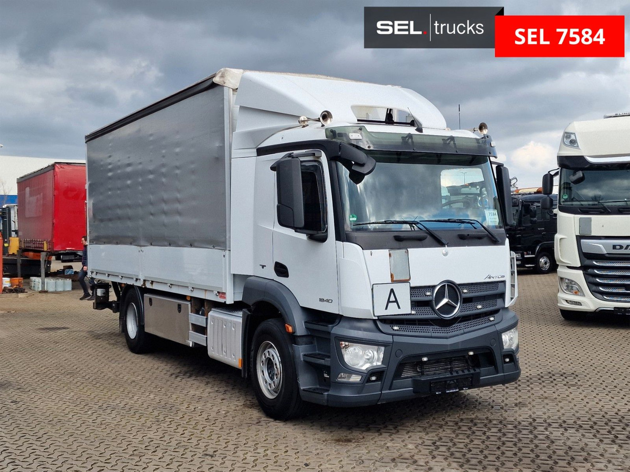 Mercedes-Benz Antos 1840 / Ladebordwand - Schuifzeilen vrachtwagen: afbeelding 3 Mercedes-Benz Antos 1840 / Ladebordwand - Schuifzeilen vrachtwagen: afbeelding 3