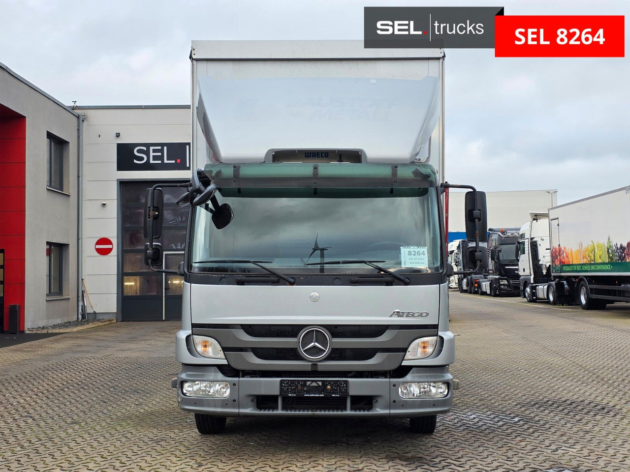 Mercedes-Benz Atego 818 / Ladebordwand - Huifzeil bedrijfswagen: afbeelding 2 Mercedes-Benz Atego 818 / Ladebordwand - Huifzeil bedrijfswagen: afbeelding 2