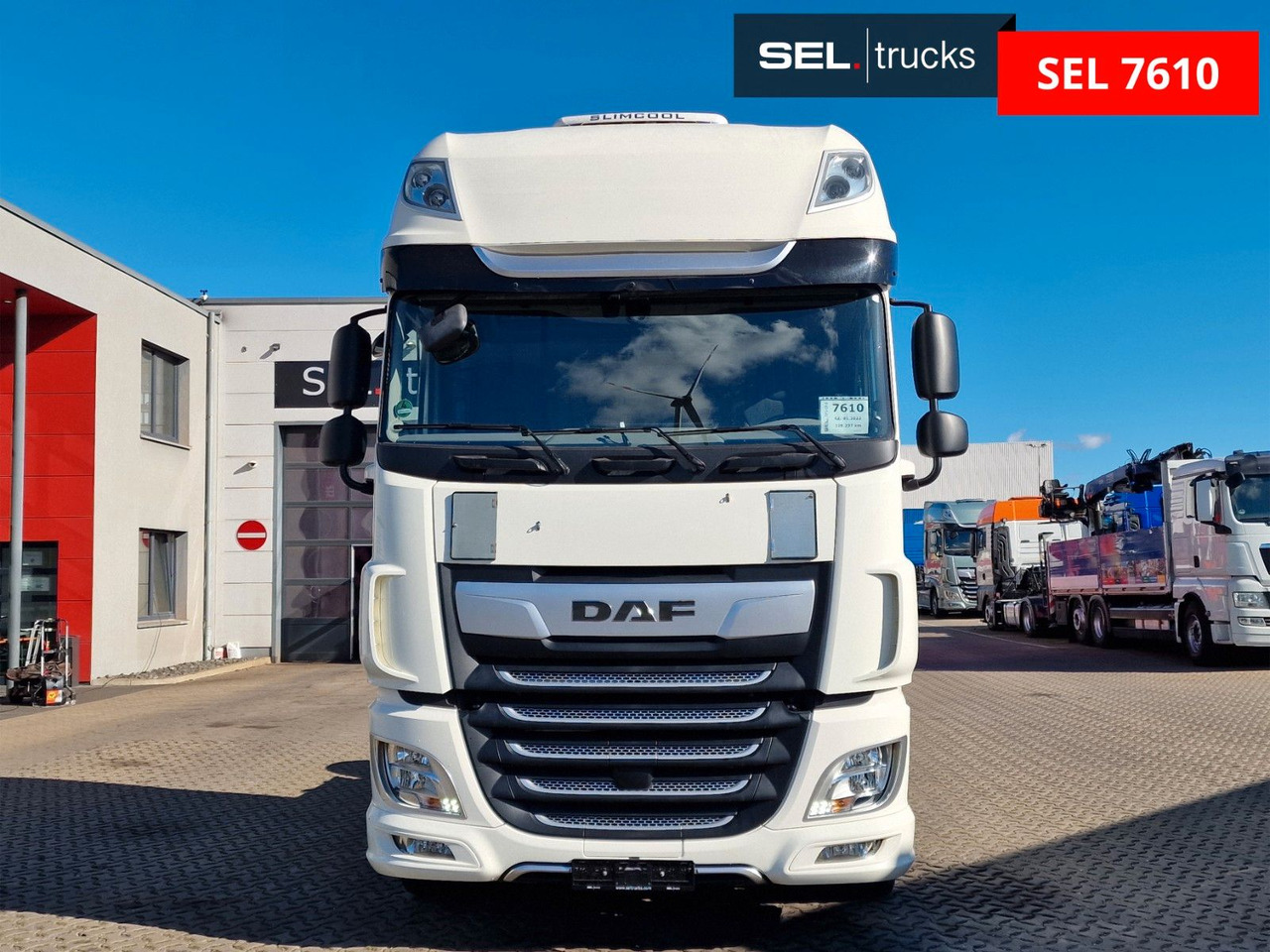 DAF XF 530 FT / ZF Intarder /2 Tanks /Standklima /6E - Trekker: afbeelding 2 DAF XF 530 FT / ZF Intarder /2 Tanks /Standklima /6E - Trekker: afbeelding 2