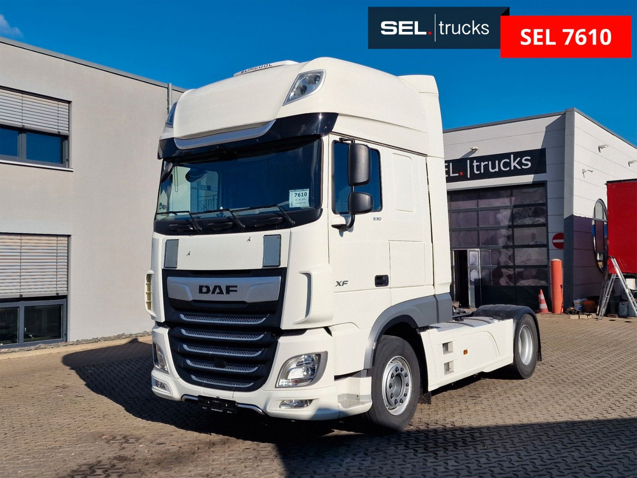 DAF XF 530 FT / ZF Intarder /2 Tanks /Standklima /6E - Trekker: afbeelding 1 DAF XF 530 FT / ZF Intarder /2 Tanks /Standklima /6E - Trekker: afbeelding 1