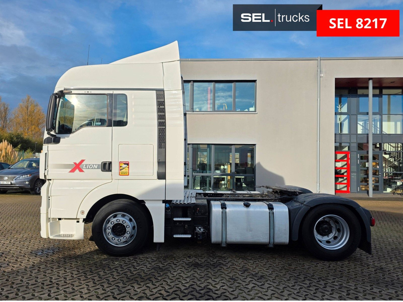 Trekker MAN TGX 18.460 4X2 BLS / Retarder / 2 Tanks: afbeelding 8