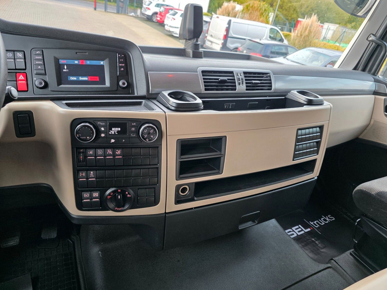 Trekker MAN TGX 18.460 4X2 BLS / Retarder / 2 Tanks: afbeelding 41