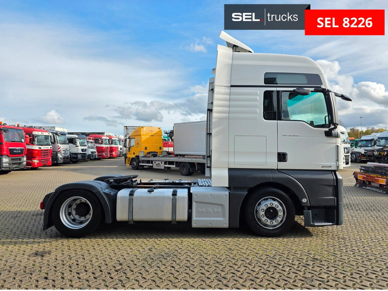 MAN TGX 18.460 4X2 LLS-U / Retarder / 2 Tanks - Trekker: afbeelding 4 MAN TGX 18.460 4X2 LLS-U / Retarder / 2 Tanks - Trekker: afbeelding 4