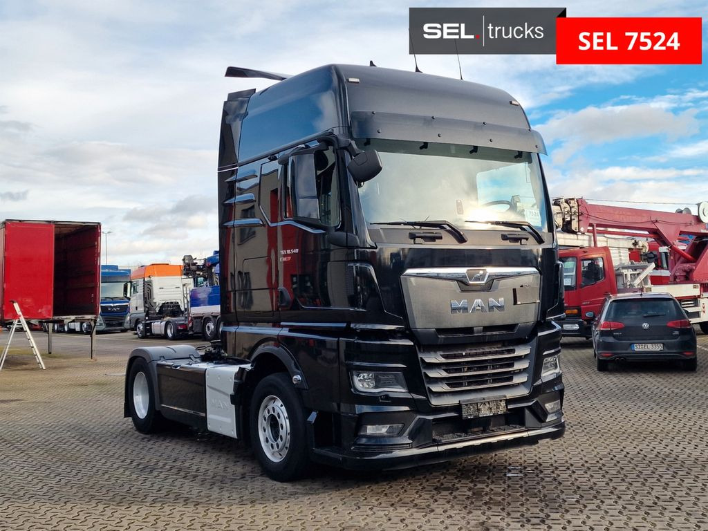 MAN ZF Intarder / Alu-Felgen / D38 MAN TGX 18.540 ZF Intarder / Alu-Felgen / D38 - Trekker: afbeelding 3 MAN ZF Intarder / Alu-Felgen / D38 MAN TGX 18.540 ZF Intarder / Alu-Felgen / D38 - Trekker: afbeelding 3