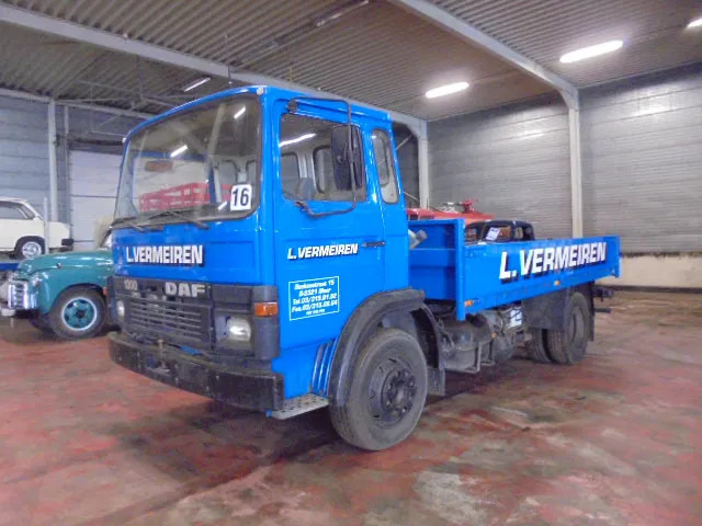 DAF 1300 DNTD - Vrachtwagen met open laadbak: afbeelding 1 DAF 1300 DNTD - Vrachtwagen met open laadbak: afbeelding 1