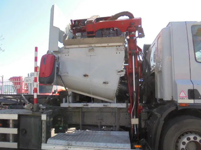 DAF CF 75.310 FAN 6x2 NL TRUCK - Chassis vrachtwagen: afbeelding 4 DAF CF 75.310 FAN 6x2 NL TRUCK - Chassis vrachtwagen: afbeelding 4