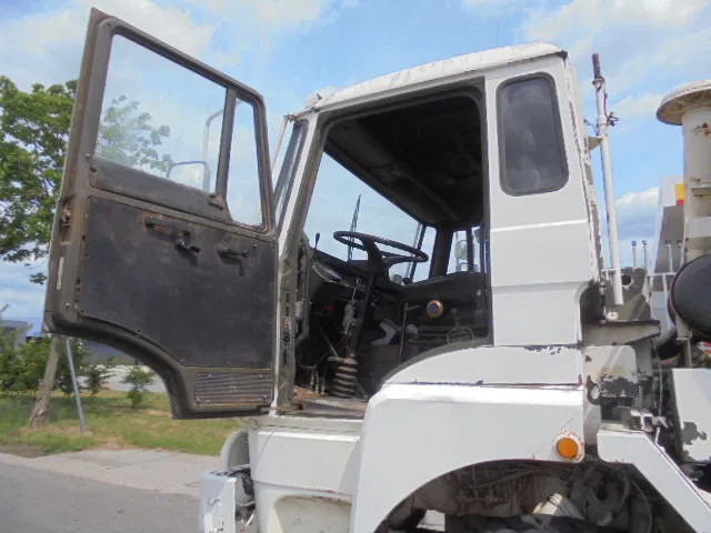 Vrachtwagen met open laadbak DAF YTZ 2300 6X6 FULL STEEL: afbeelding 7