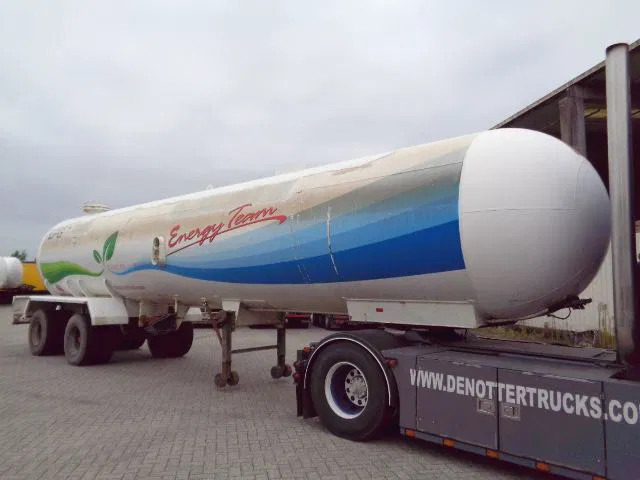 Diversen Isisan 45M3 LPG-BUTANE - Tankoplegger: afbeelding 1 Diversen Isisan 45M3 LPG-BUTANE - Tankoplegger: afbeelding 1