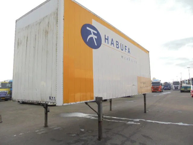 Krone WISSELLAADBAK - Gesloten laadbak: afbeelding 1 Krone WISSELLAADBAK - Gesloten laadbak: afbeelding 1