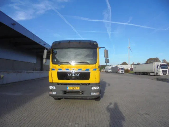 MAN TGM 12.250 NL TRUCK - Bergingsvoertuig: afbeelding 2 MAN TGM 12.250 NL TRUCK - Bergingsvoertuig: afbeelding 2