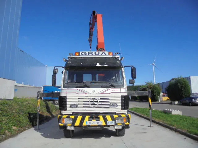 Mercedes-Benz 2435 S/6X2/4 + ROBSON DRIVE - Bergingsvoertuig: afbeelding 3 Mercedes-Benz 2435 S/6X2/4 + ROBSON DRIVE - Bergingsvoertuig: afbeelding 3