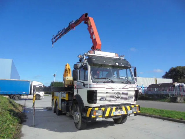 Mercedes-Benz 2435 S/6X2/4 + ROBSON DRIVE - Bergingsvoertuig: afbeelding 4 Mercedes-Benz 2435 S/6X2/4 + ROBSON DRIVE - Bergingsvoertuig: afbeelding 4