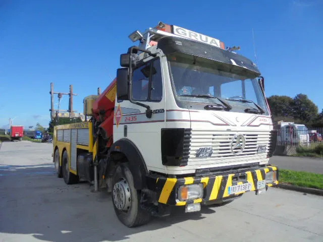 Mercedes-Benz 2435 S/6X2/4 + ROBSON DRIVE - Bergingsvoertuig: afbeelding 5 Mercedes-Benz 2435 S/6X2/4 + ROBSON DRIVE - Bergingsvoertuig: afbeelding 5