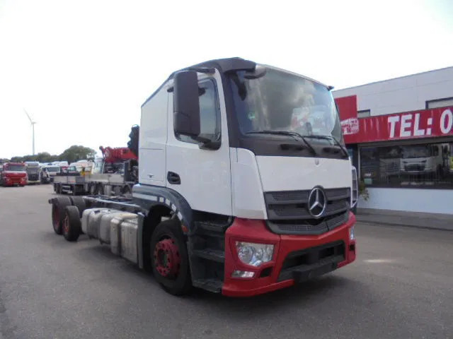 Mercedes-Benz ACTROS 2340 6X2 - Autovrachtwagen vrachtwagen: afbeelding 3 Mercedes-Benz ACTROS 2340 6X2 - Autovrachtwagen vrachtwagen: afbeelding 3