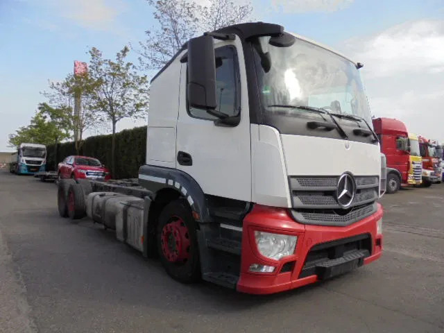 Mercedes-Benz Actros 2336 LL 6X2 EUR 6 - Autovrachtwagen vrachtwagen: afbeelding 3 Mercedes-Benz Actros 2336 LL 6X2 EUR 6 - Autovrachtwagen vrachtwagen: afbeelding 3