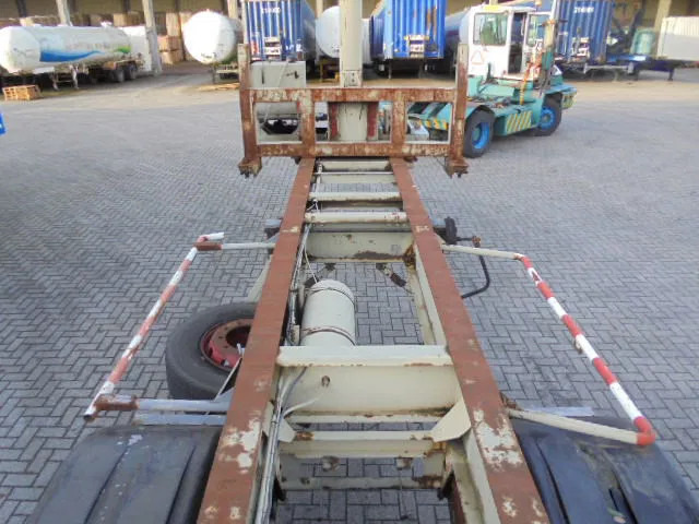 Netam OCCR 30-218 NL KENTEKEN - Containertransporter/ Wissellaadbak oplegger: afbeelding 2 Netam OCCR 30-218 NL KENTEKEN - Containertransporter/ Wissellaadbak oplegger: afbeelding 2