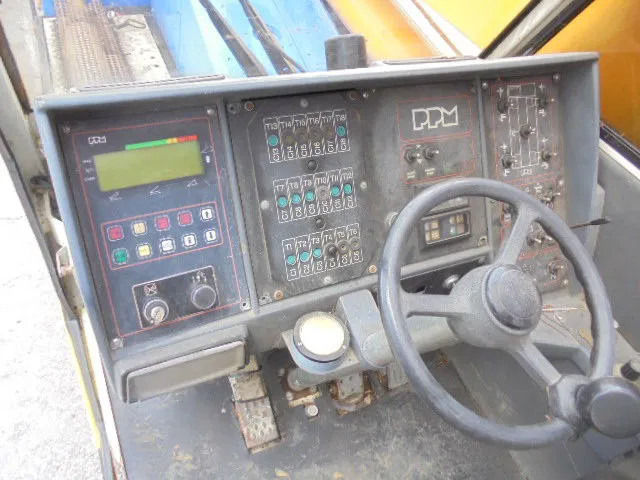 Alle terrein kraan PPM ATT 350 4X4X4: afbeelding 18 Alle terrein kraan PPM ATT 350 4X4X4: afbeelding 18