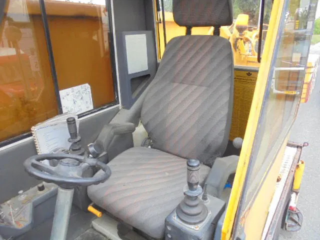 Alle terrein kraan PPM ATT 350 4X4X4: afbeelding 17 Alle terrein kraan PPM ATT 350 4X4X4: afbeelding 17