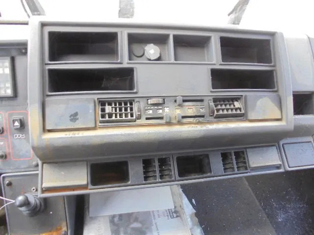 Alle terrein kraan PPM ATT 350 4X4X4: afbeelding 12 Alle terrein kraan PPM ATT 350 4X4X4: afbeelding 12