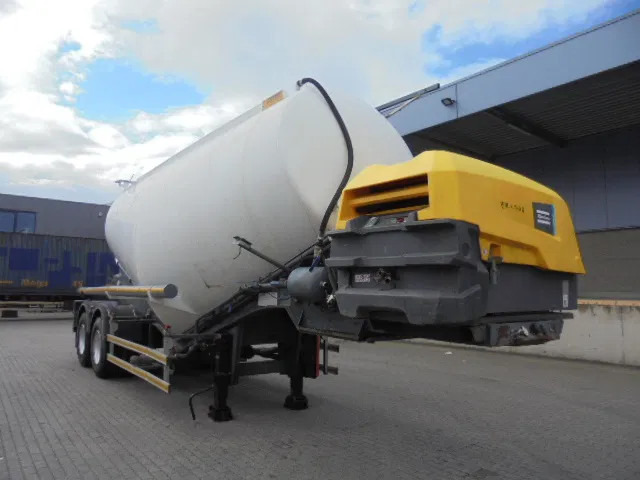 Saitek BULKTRAILER - Tankoplegger: afbeelding 2 Saitek BULKTRAILER - Tankoplegger: afbeelding 2