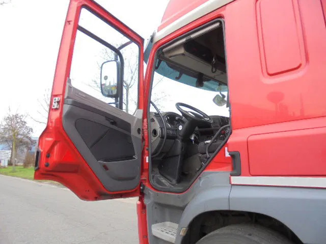 DAF CF 410 52 UNITS IN STOCK - Trekker: afbeelding 4 DAF CF 410 52 UNITS IN STOCK - Trekker: afbeelding 4