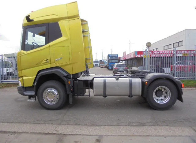 DAF XFC 530 FT DEMO KIEPHYDROLIEK MET FABRIEKS GARANTIE NL TRUCK - Trekker: afbeelding 2 DAF XFC 530 FT DEMO KIEPHYDROLIEK MET FABRIEKS GARANTIE NL TRUCK - Trekker: afbeelding 2