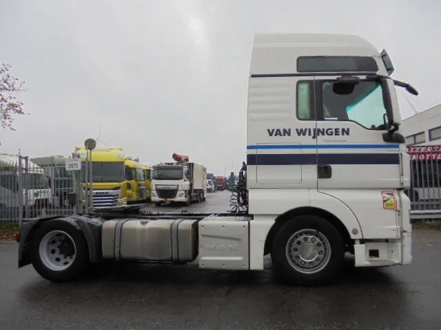 MAN TGA 18.480 XXL LLS-U SMART TACHO NL TRUCK 16X IN STOCK - Trekker: afbeelding 4 MAN TGA 18.480 XXL LLS-U SMART TACHO NL TRUCK 16X IN STOCK - Trekker: afbeelding 4