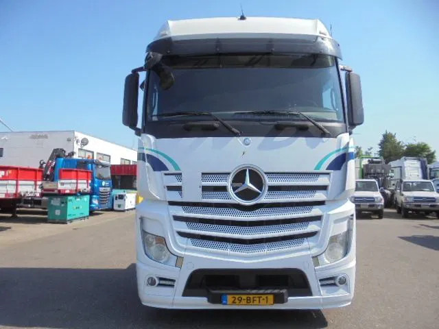 Mercedes-Benz Actros 1843 - Trekker: afbeelding 2 Mercedes-Benz Actros 1843 - Trekker: afbeelding 2