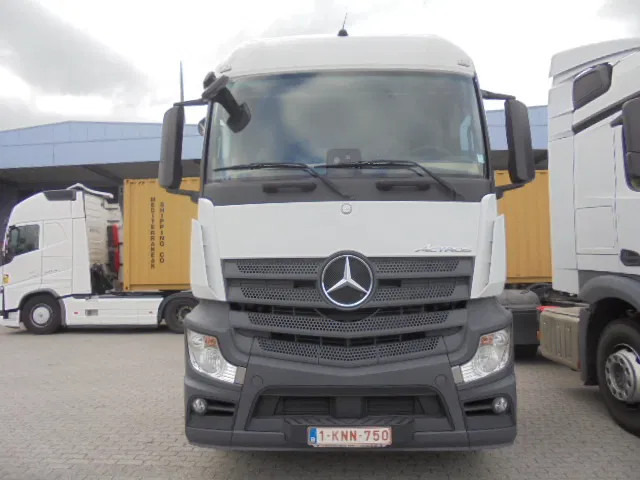 Mercedes-Benz Actros 1943 BELGIUM REGISTRATION TUV 06-2026 - Trekker: afbeelding 2 Mercedes-Benz Actros 1943 BELGIUM REGISTRATION TUV 06-2026 - Trekker: afbeelding 2