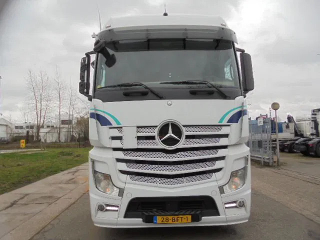 Mercedes-Benz Actros 1943 LS - Trekker: afbeelding 2 Mercedes-Benz Actros 1943 LS - Trekker: afbeelding 2