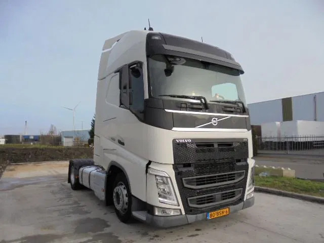 Volvo FH 420 MEGA NL TRUCK APK /TUV 01-05-2026 - Trekker: afbeelding 3 Volvo FH 420 MEGA NL TRUCK APK /TUV 01-05-2026 - Trekker: afbeelding 3