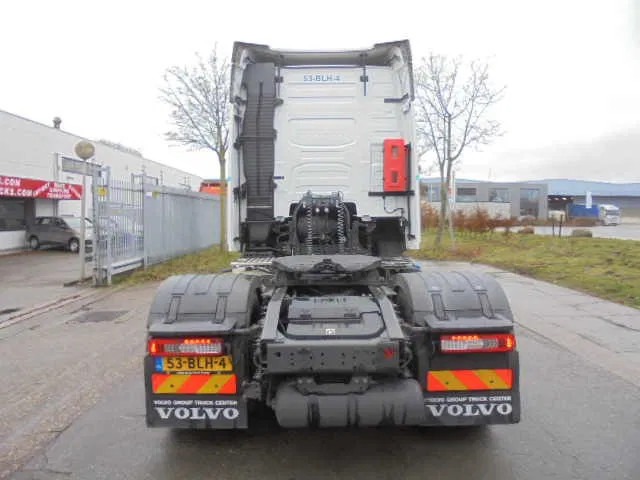 Trekker Volvo FH 420 NL TRUCK APK 09-26: afbeelding 6