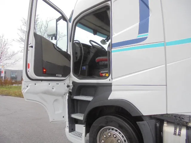 Trekker Volvo FH 420 NL TRUCK APK 09-26: afbeelding 8