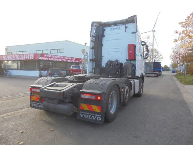 Volvo FH 460 6X2 NL TRUCK APK 02/26 - Trekker: afbeelding 4 Volvo FH 460 6X2 NL TRUCK APK 02/26 - Trekker: afbeelding 4