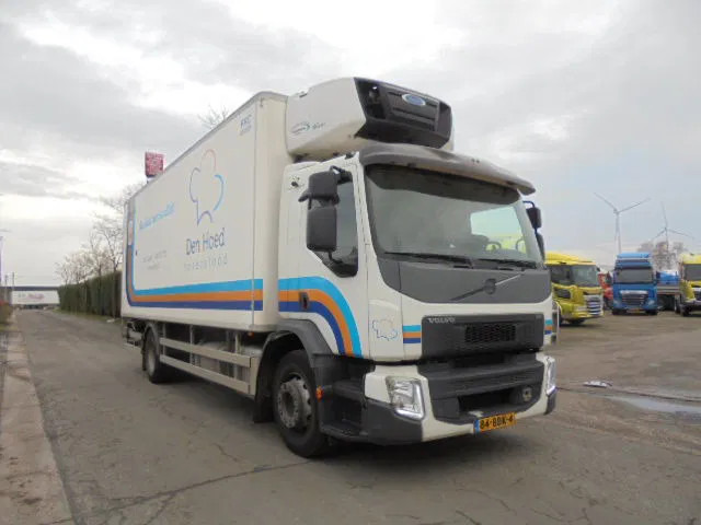 Volvo FE 250 CHEREAU NL TRUCK - Isotherm vrachtwagen: afbeelding 3 Volvo FE 250 CHEREAU NL TRUCK - Isotherm vrachtwagen: afbeelding 3