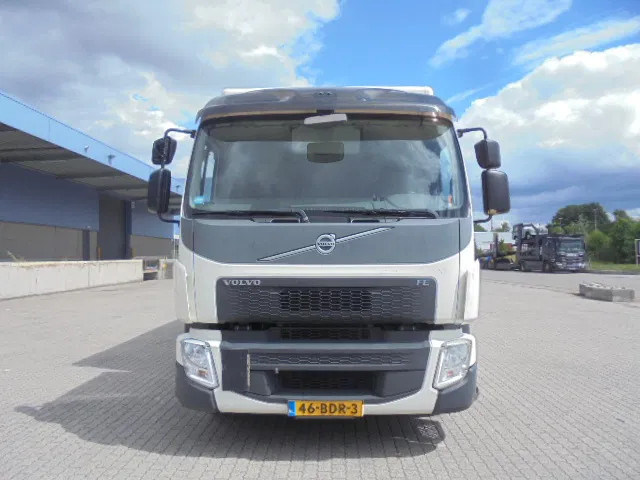 Volvo FE 260 NL TRUCK + APK 03-2025 - Bakwagen: afbeelding 2 Volvo FE 260 NL TRUCK + APK 03-2025 - Bakwagen: afbeelding 2