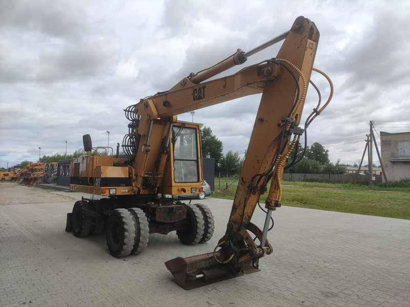 Caterpillar 214 B wheel excavator - Mobiele graafmachine: afbeelding 3 Caterpillar 214 B wheel excavator - Mobiele graafmachine: afbeelding 3