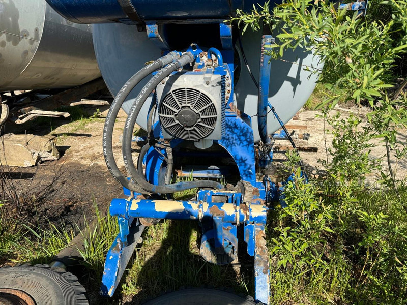 Mercedes-Benz Actros, MAN. 10 x pieces mixer. 9-10 m3 - Betonmixer: afbeelding 5 Mercedes-Benz Actros, MAN. 10 x pieces mixer. 9-10 m3 - Betonmixer: afbeelding 5