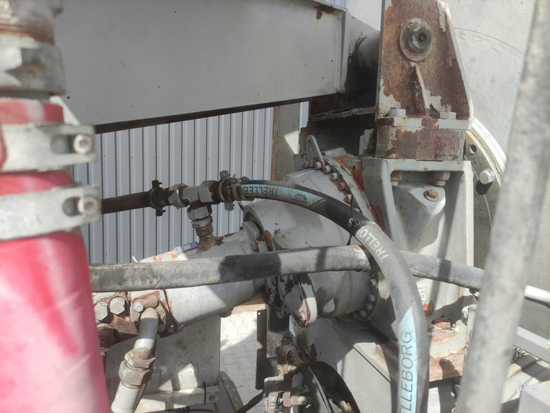 Betonmixer Scania 113 concrete mixer truck: afbeelding 10 Betonmixer Scania 113 concrete mixer truck: afbeelding 10