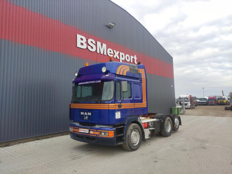 MAN 26.464 tipping gear truck tractor - Trekker: afbeelding 1 MAN 26.464 tipping gear truck tractor - Trekker: afbeelding 1