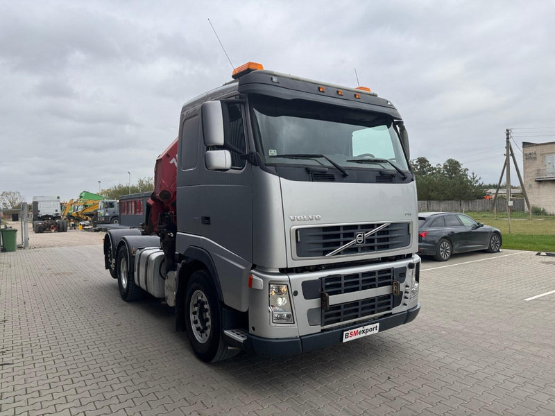Volvo FH 480 + FERRARI F 749A7 + REMOTE CONTROL - Trekker: afbeelding 4 Volvo FH 480 + FERRARI F 749A7 + REMOTE CONTROL - Trekker: afbeelding 4
