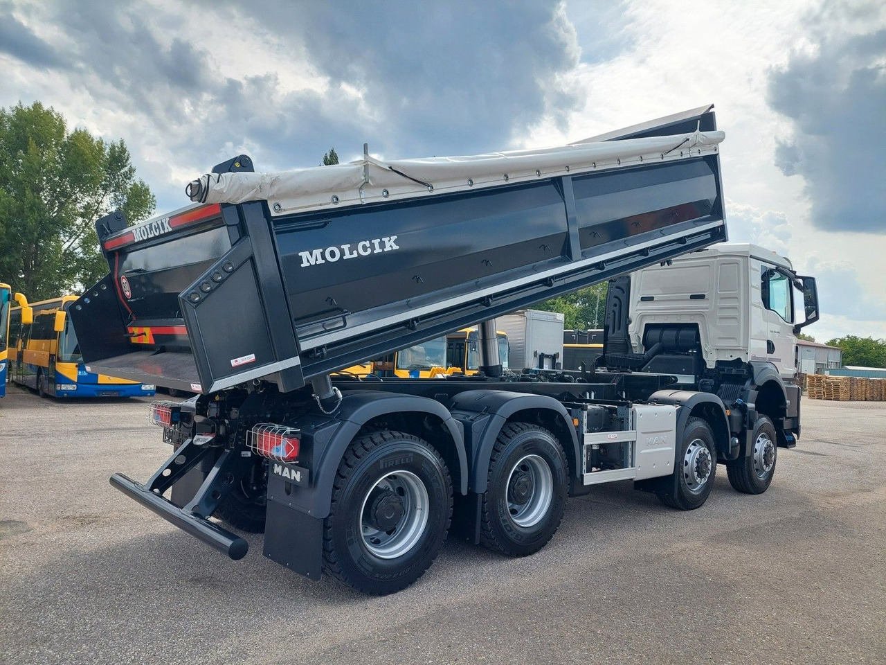 MAN TGS 41.480 8X6 BB CH - Kipper vrachtwagen: afbeelding 4 MAN TGS 41.480 8X6 BB CH - Kipper vrachtwagen: afbeelding 4