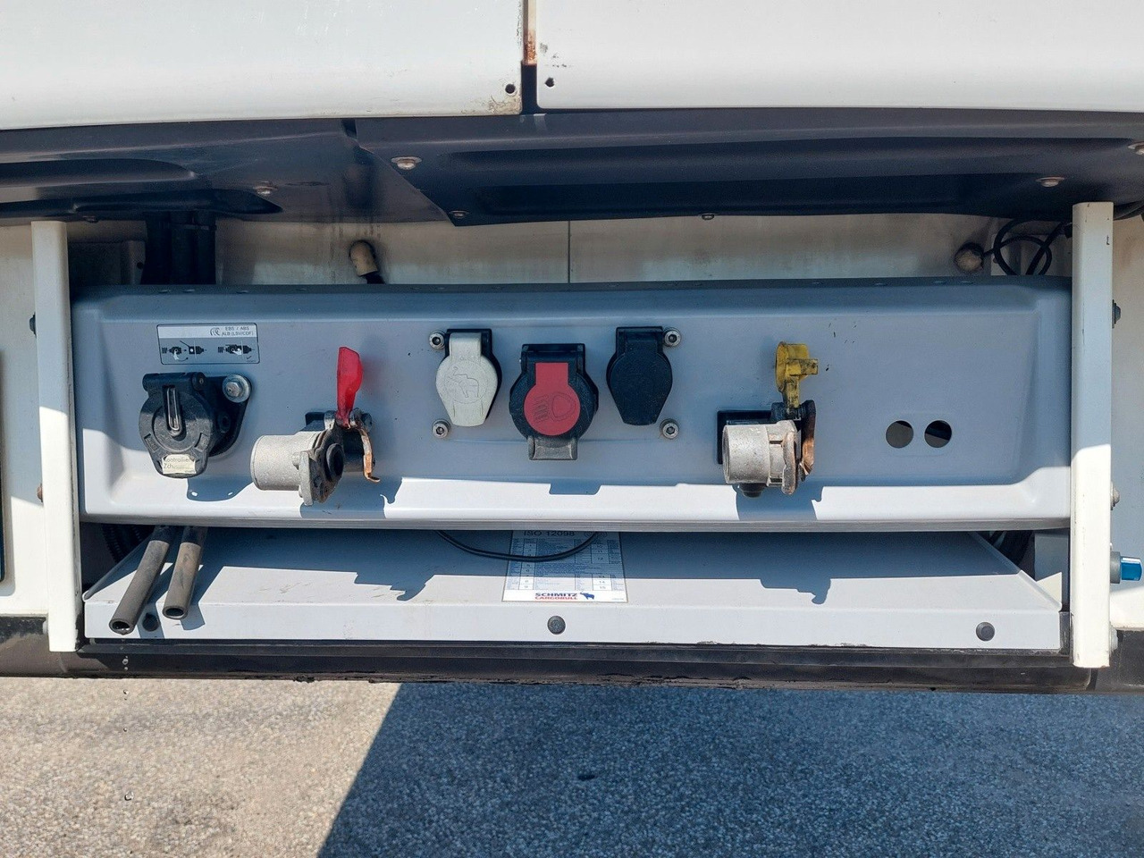 Koelwagen oplegger Schmitz Cargobull SKO24 ThermoKing SLXi 300: afbeelding 13 Koelwagen oplegger Schmitz Cargobull SKO24 ThermoKing SLXi 300: afbeelding 13