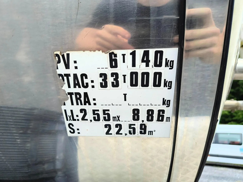 Tankoplegger voor het vervoer van melk ETA 25000L INSULATED INOX TANK - 2 COMP: afbeelding 20 Tankoplegger voor het vervoer van melk ETA 25000L INSULATED INOX TANK - 2 COMP: afbeelding 20