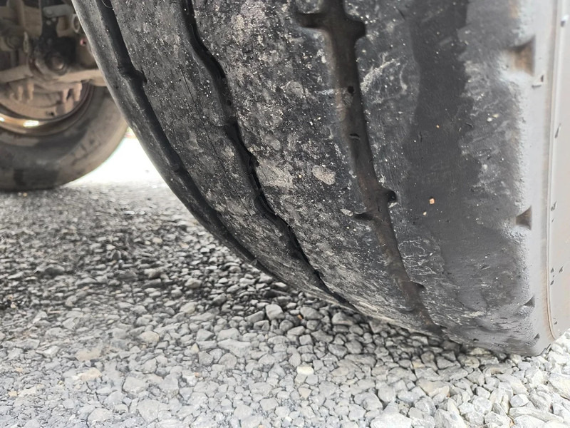 Tankoplegger voor het vervoer van melk ETA 25000L INSULATED INOX TANK - 2 COMP: afbeelding 9 Tankoplegger voor het vervoer van melk ETA 25000L INSULATED INOX TANK - 2 COMP: afbeelding 9