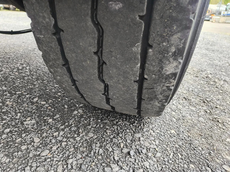 Tank aanhanger voor het vervoer van melk ETA INSULATED INOX TANK 16500L: afbeelding 18 Tank aanhanger voor het vervoer van melk ETA INSULATED INOX TANK 16500L: afbeelding 18